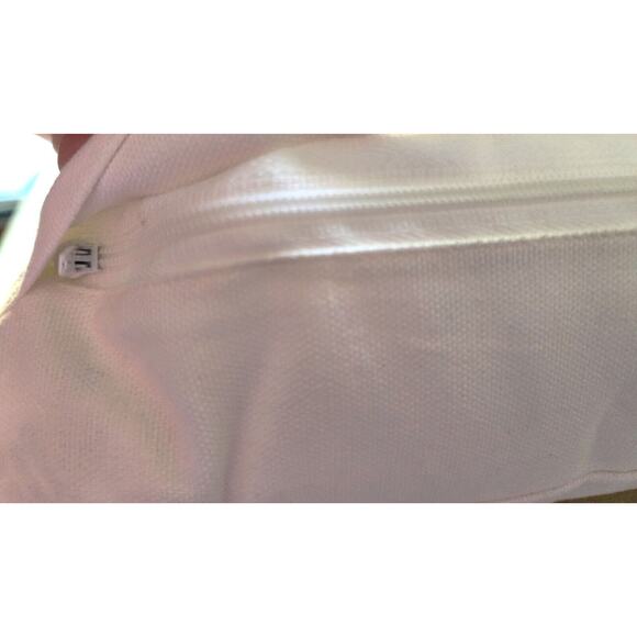 THROW PILLOW-COASTAL HOME-Embroidery-Birds-Folk Design-Tassles-Large-17" x 17" - Picture 8 of 14